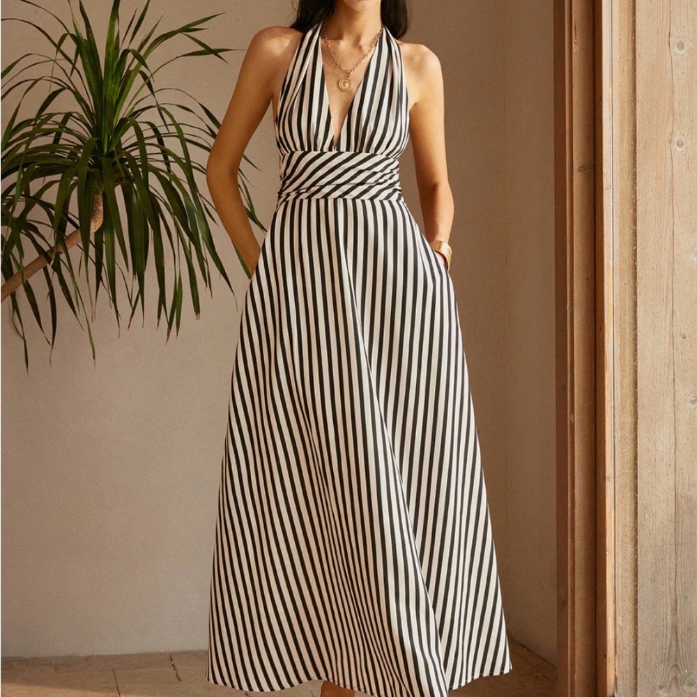 NWT Commense Black and White Striped Halter Backless Midi Dress Size Medium M